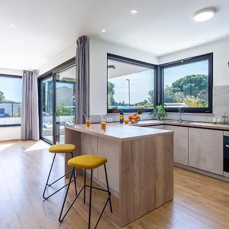 Stunning In With Wifi Holiday home