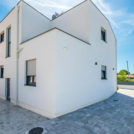 Stunning In With Wifi Holiday home *